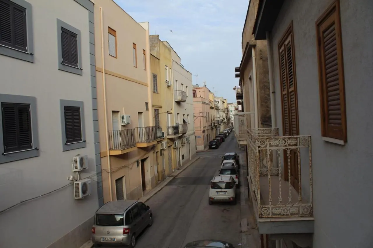 A Due Passi Dal Centro Villa Mazara del Vallo Italy